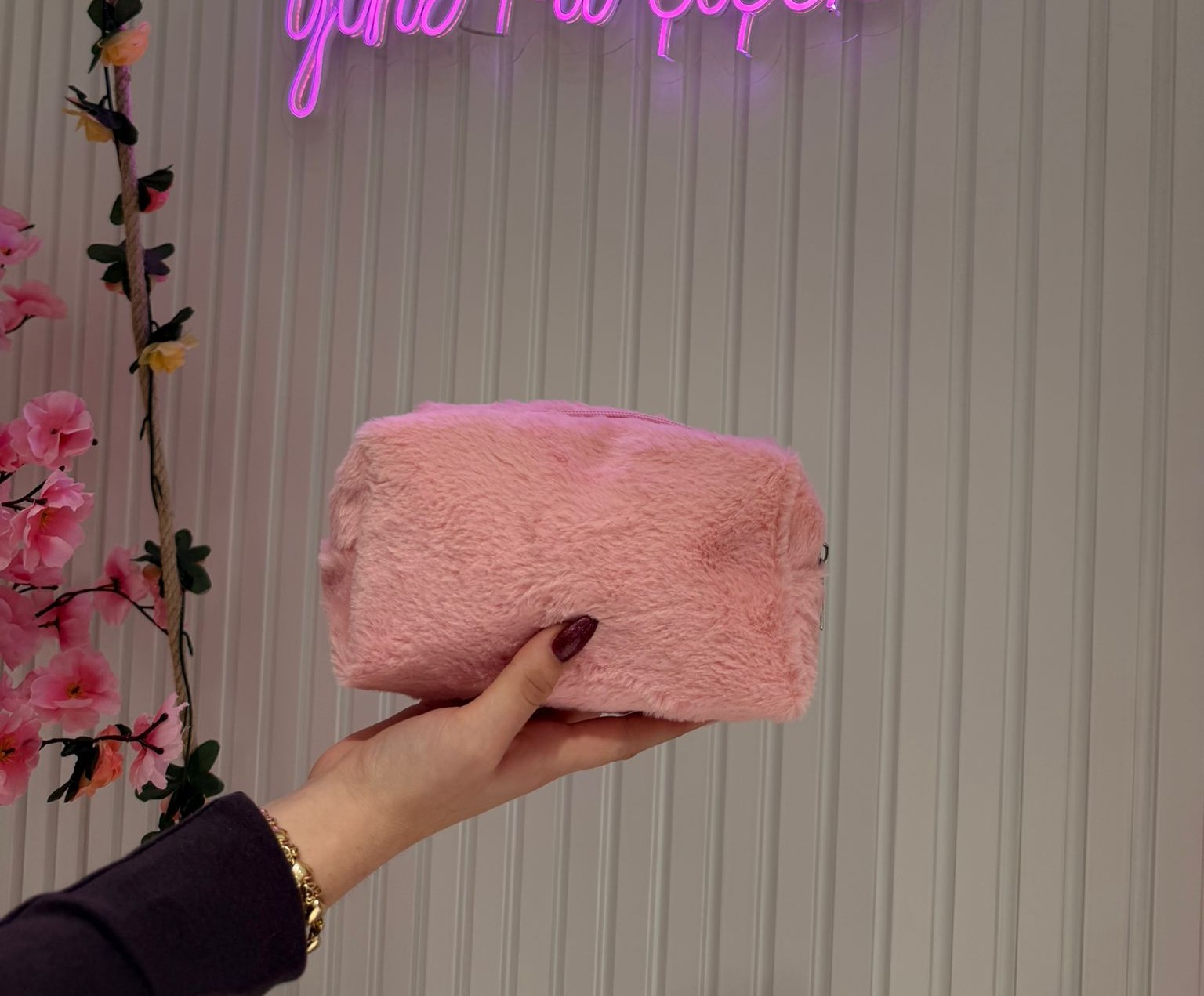 Peluş Makyaj Çantası Pembe (Ürün No:67)