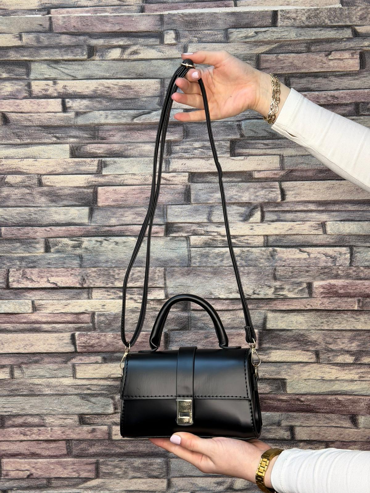 Siyah Baget Çanta (Ürün No:140)